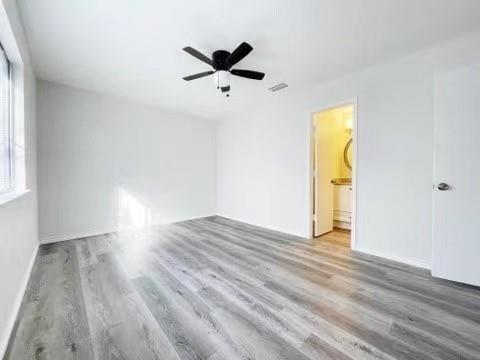 Foto del edificio - 9617 Saw Dust Dr