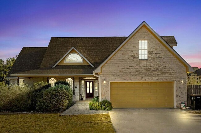 Foto del edificio - 11 Elmwood Cir