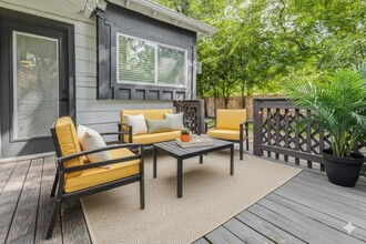 Building Photo - 22222 Greenbrook Dr