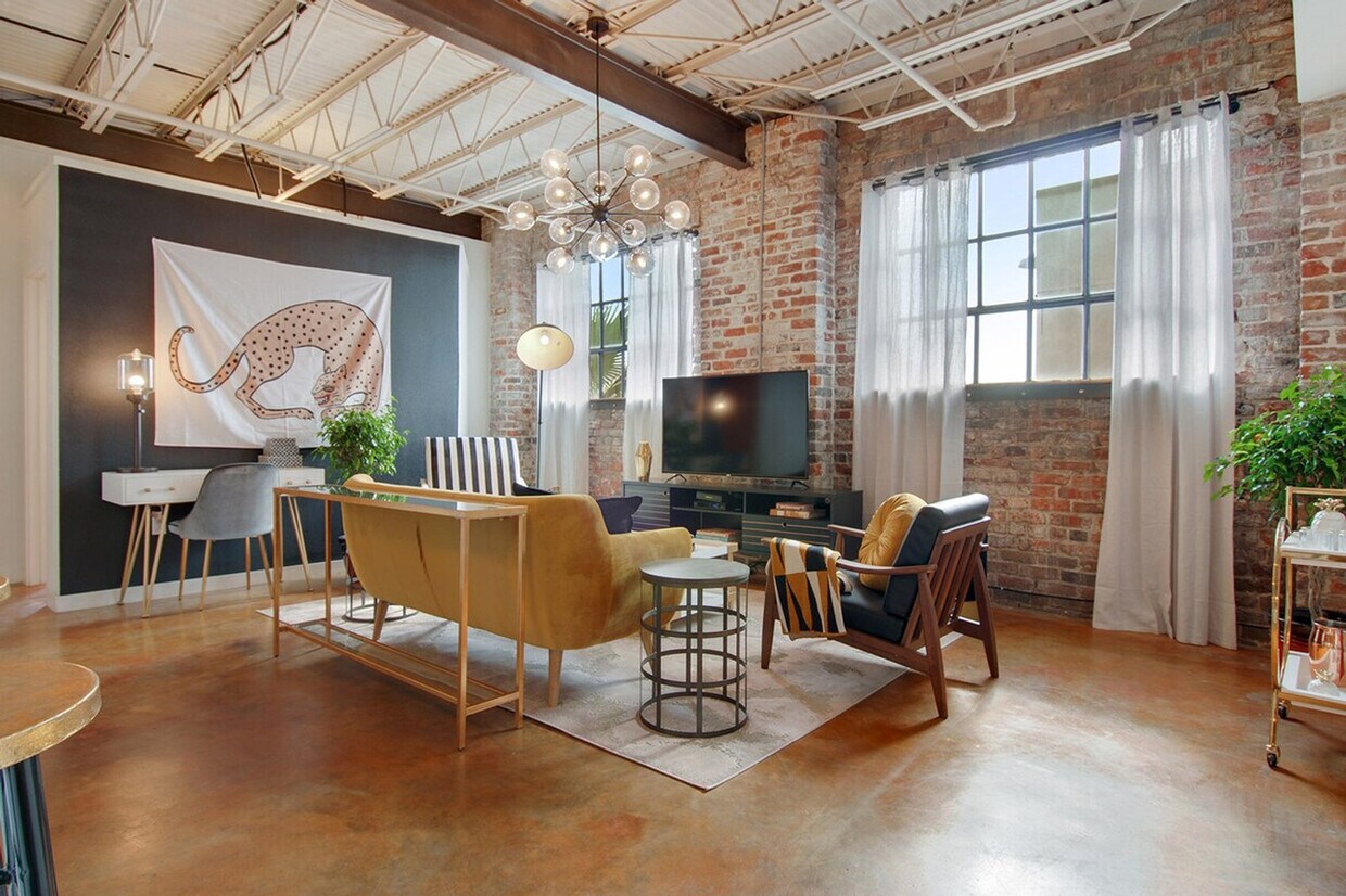 Foto principal - 527 St Joseph St