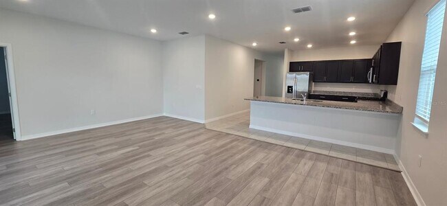 Building Photo - 7193 SW 64th St Rd