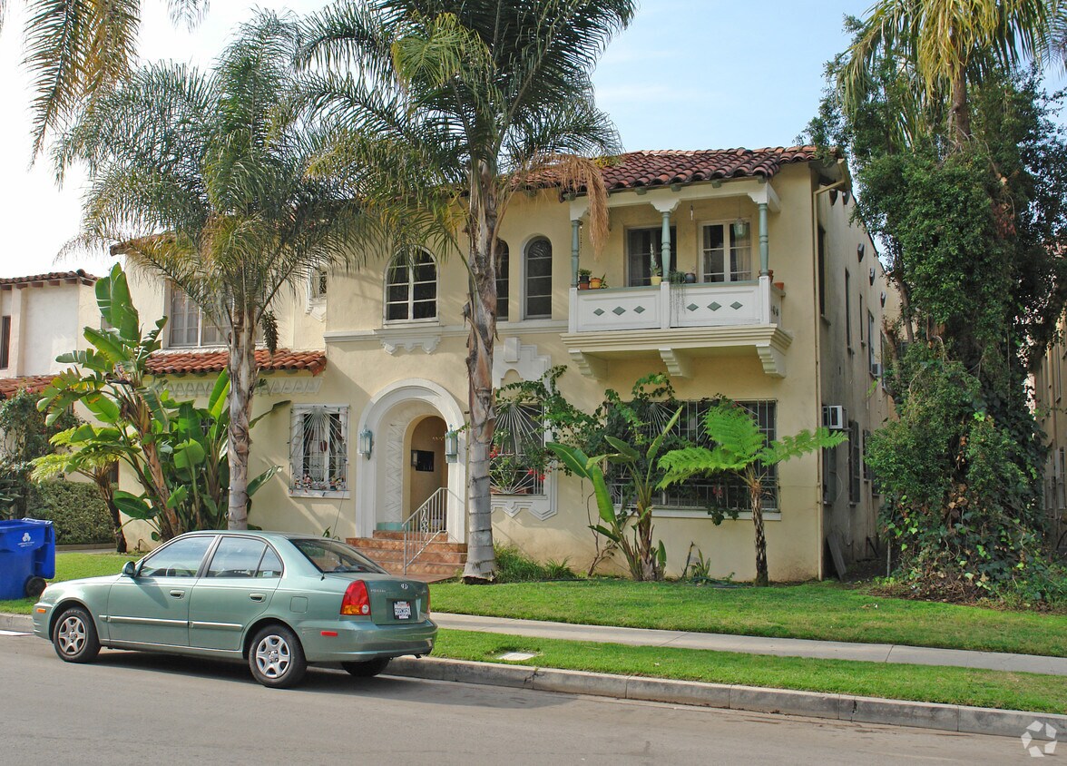 Foto del edificio - 409 S Cloverdale Ave