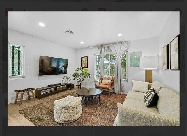 Building Photo - Beautifully Updated UTC Home with 2 Master Suites!