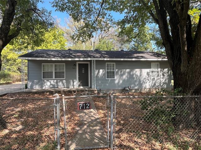 Foto principal - 712 Dewberry St