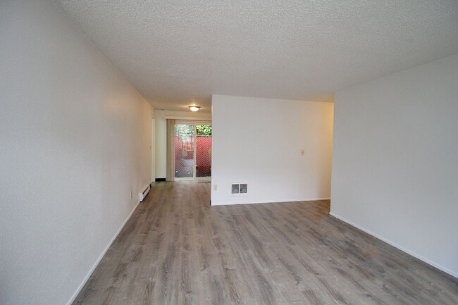 Foto del edificio - 2639-2639 SE 119th Ave