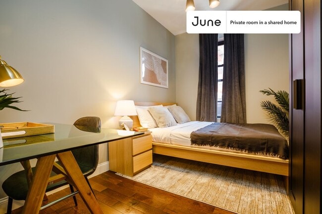 Private bedroom in 4 bed/1 bath Home - Private bedroom in 4 bed/1 bath Home