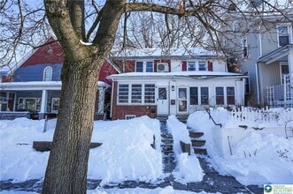 Building Photo - 256 Lehigh Ave