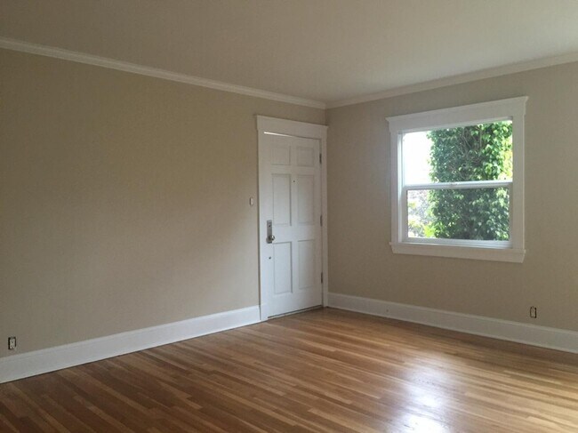 Foto del edificio - 3825 Sawtelle Blvd