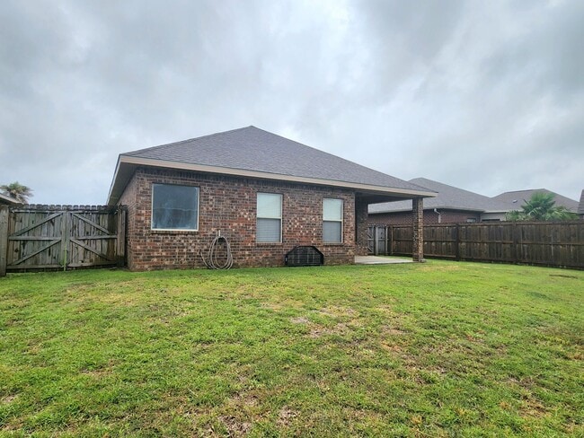 Building Photo - Charming 3/2 in Iberville Square in Foley
