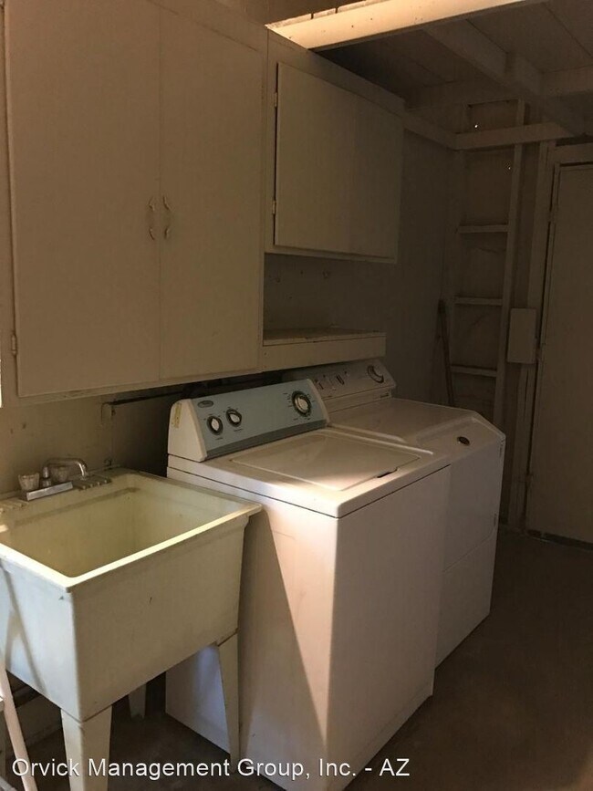 Foto del edificio - 3 br, 1 bath House - 1364 Saratoga Ave