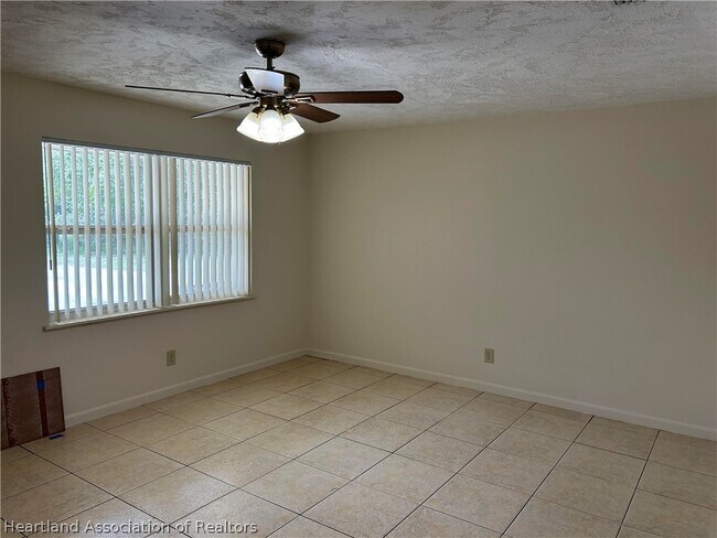 Foto del edificio - 113 Atlas Ct NW