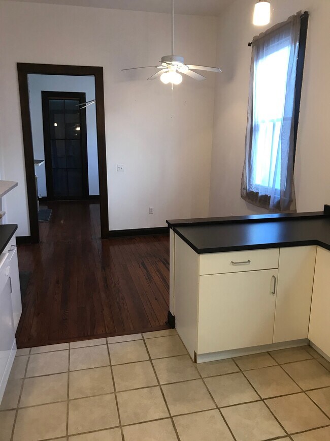 220 S Hennessey St, New Orleans, LA 70119 Apartments in New Orleans