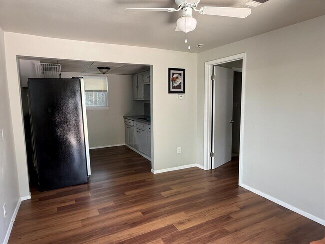 Foto del edificio - 2269 Collier St