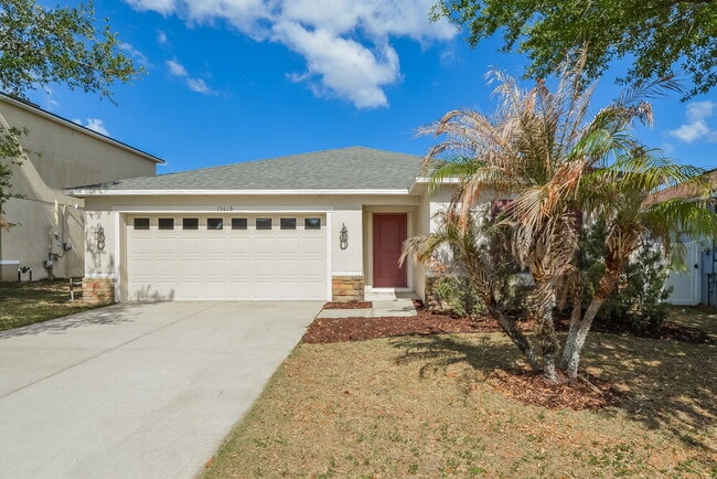 Building Photo - 13619 Laranja St