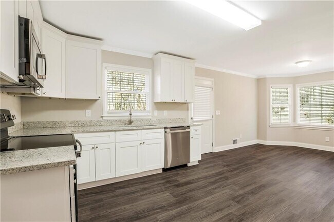 Building Photo - 4425 Ross Estates Ct SW