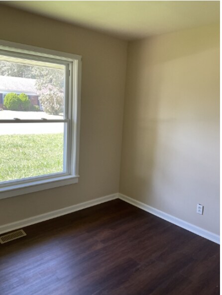 Foto del edificio - 3713 Winchester Dr