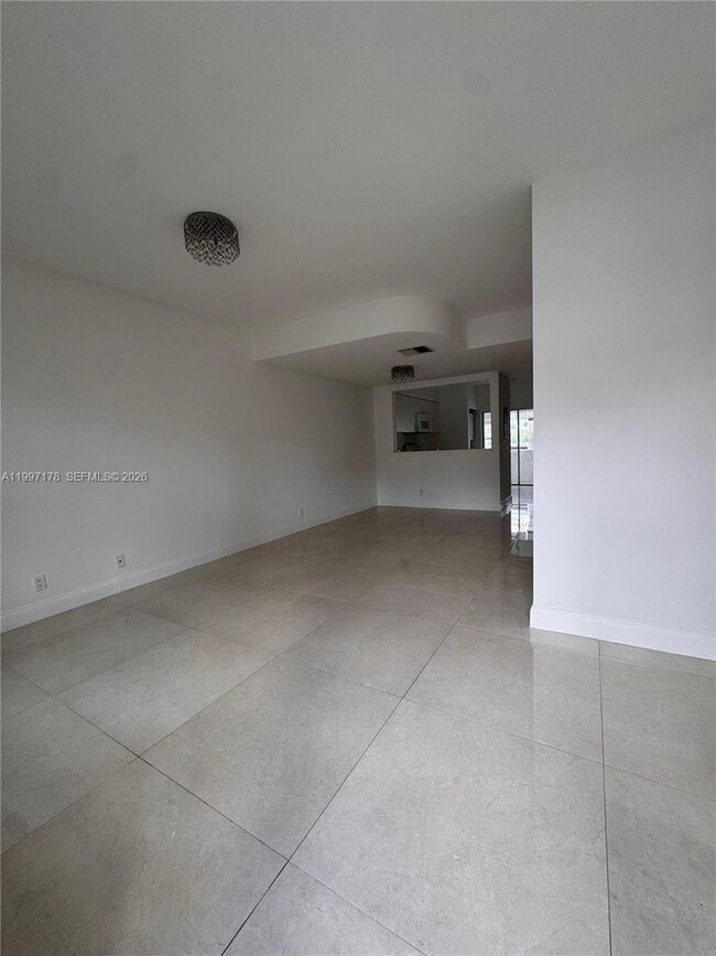 Foto del edificio - 16747 Hemingway Dr