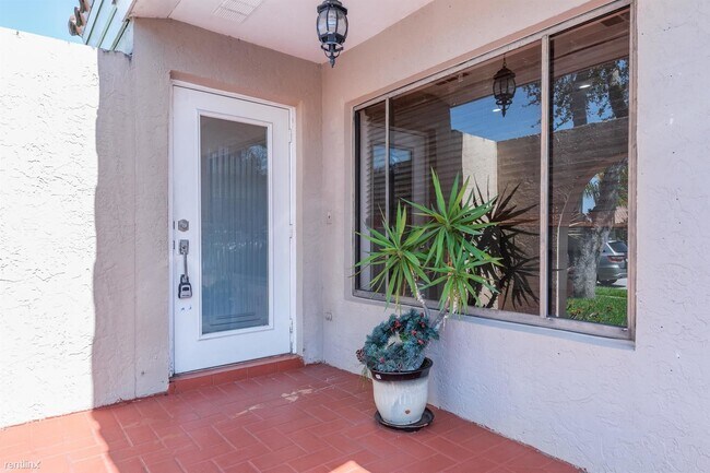 Building Photo - 4 br, 2 bath House - 7906 NW 18th Ct