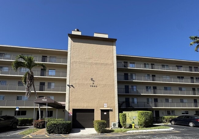 Building Photo - 7840 NW 50th St