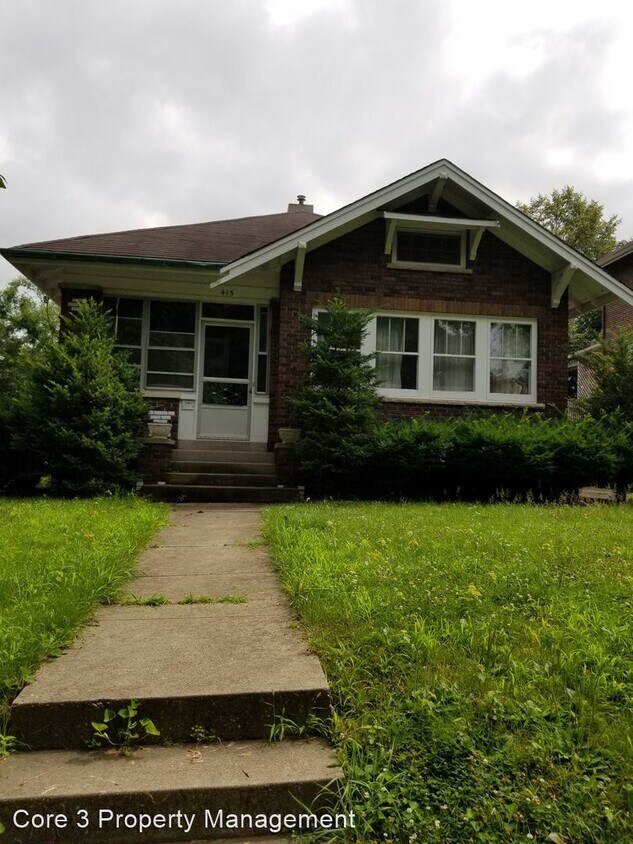 Building Photo - 3 br, 1 bath House - 415 Phoenix