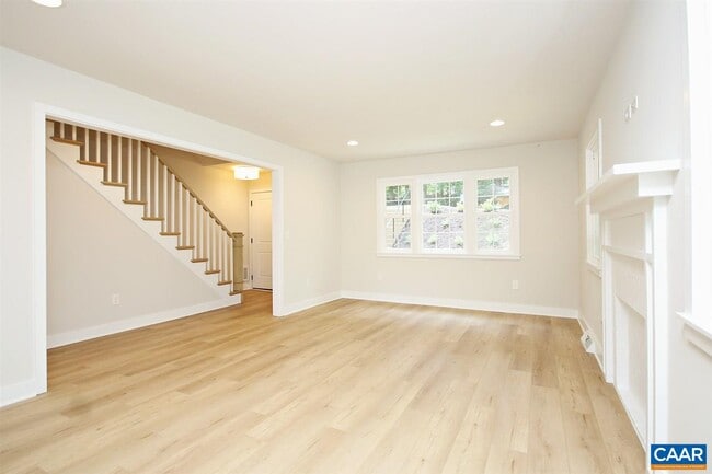 Building Photo - 1814 Yorktown Dr