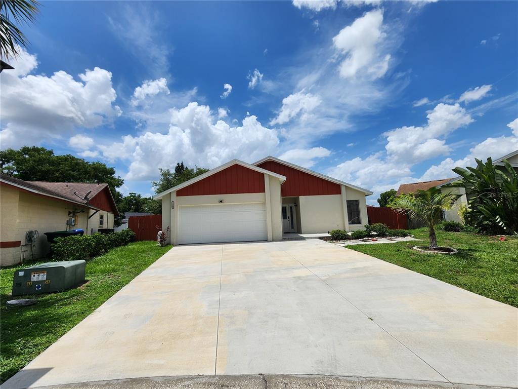 Foto principal - 11500 Benbow Ct