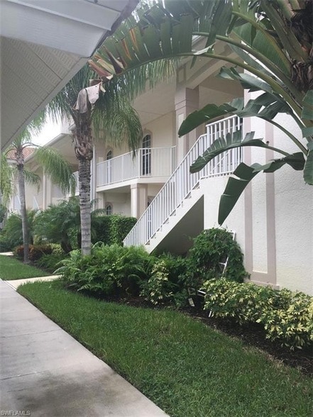 Foto del edificio - 365 Stella Maris Dr N