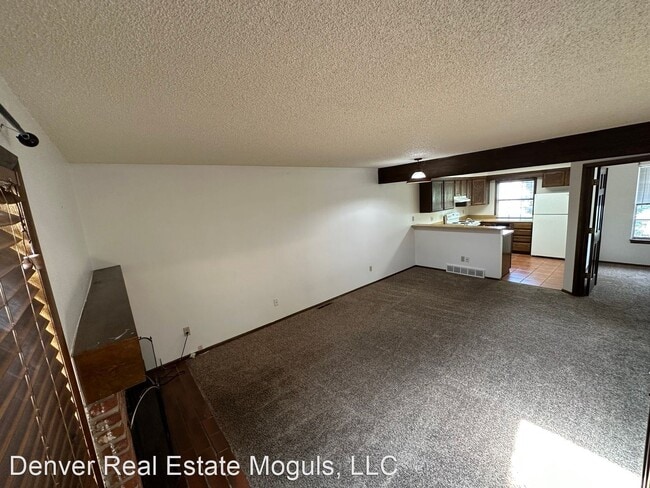 Building Photo - 3 br, 1 bath House - 2012 S. Helena St.  U...
