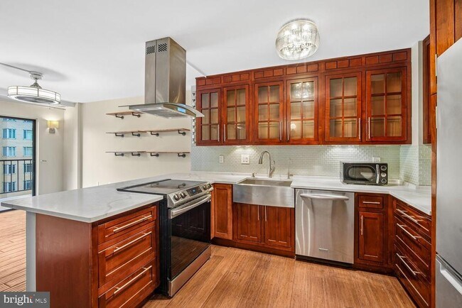 Foto del edificio - 1718 P St NW