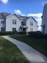 Building Photo - 7200 US-1