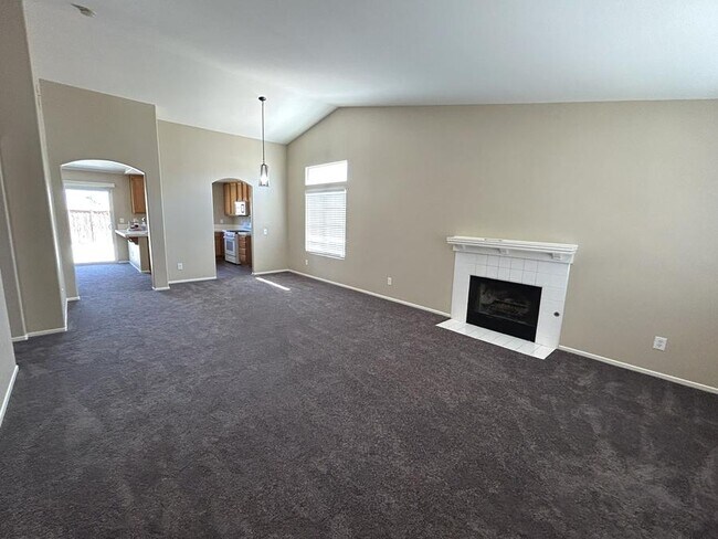 Building Photo - 11722 Lupin Rd