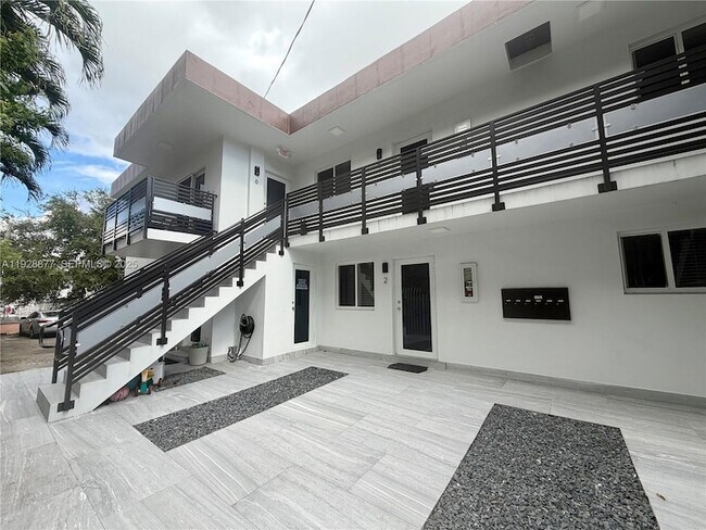 Foto del edificio - 1629 SW 3rd St