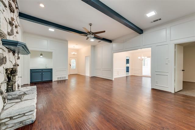 Building Photo - 308 Meadowcreek Rd