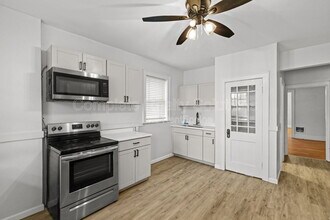 Building Photo - 4765 Goethe Ave
