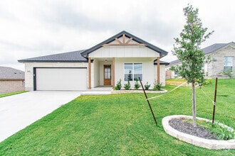 Building Photo - 3004 Atascosa Dr