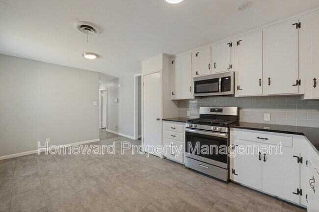 Foto del edificio - 5301 Stanley Keller Rd