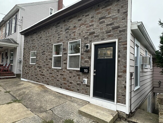 Foto del edificio - 106 Saint John St