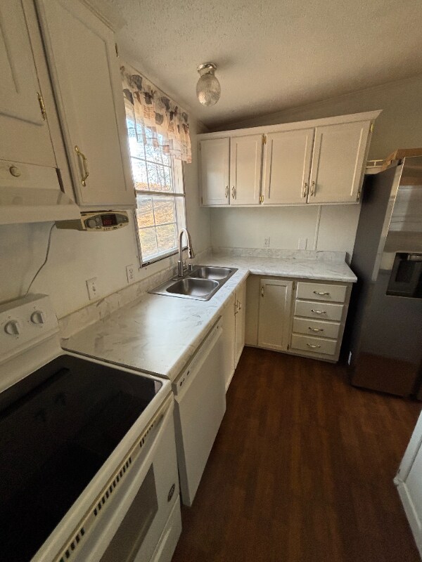 Building Photo - 4104 Pebblebrook Cir SW