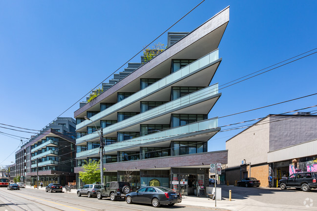 Building Photo - Howard Park I & II