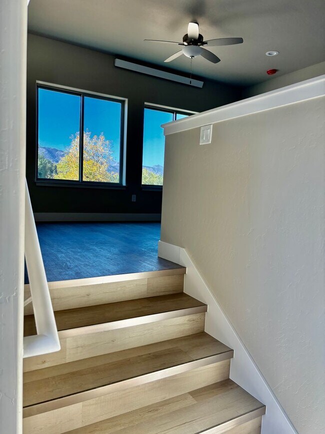 Foto del edificio - Charming 1-Bed/1-Bath Apartment