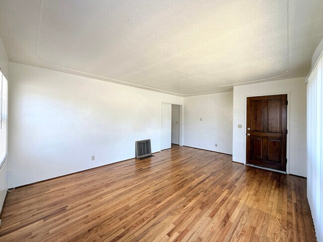 Foto del edificio - 1116 Henderson St