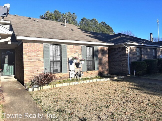Building Photo - 3 br, 2 bath House - 514 Hollow Wood Rd