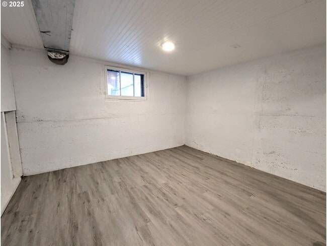 Foto del edificio - Craftsman style custom home in downtown La Grande