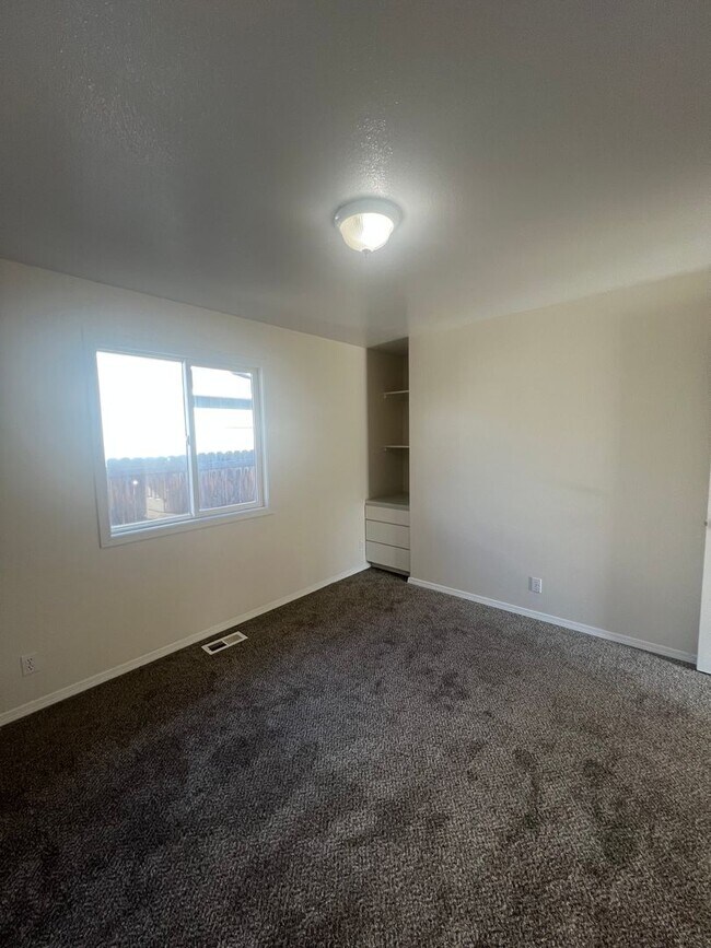 Foto del edificio - 3 bedroom 2 bath in a beautiful, spacious Meridian Neighborhood!