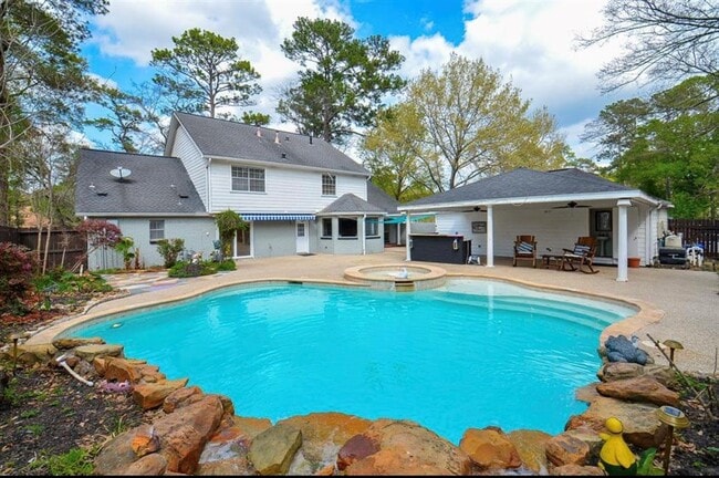 Building Photo - 10603 Laneview Dr