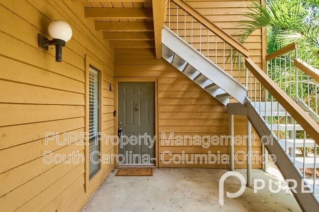 Building Photo - 207 Weddell St
