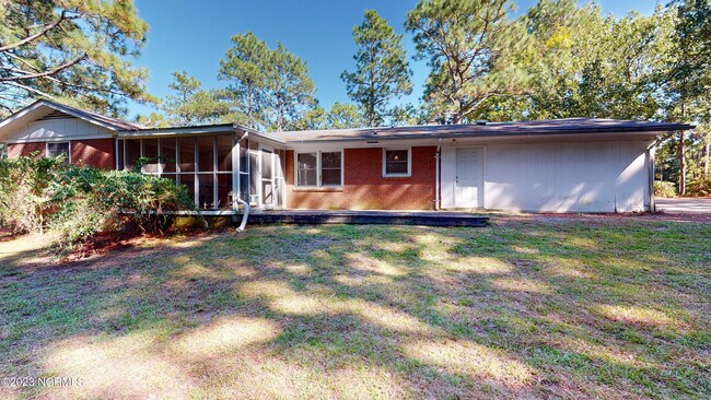 Foto del edificio - 60 Midland Rd