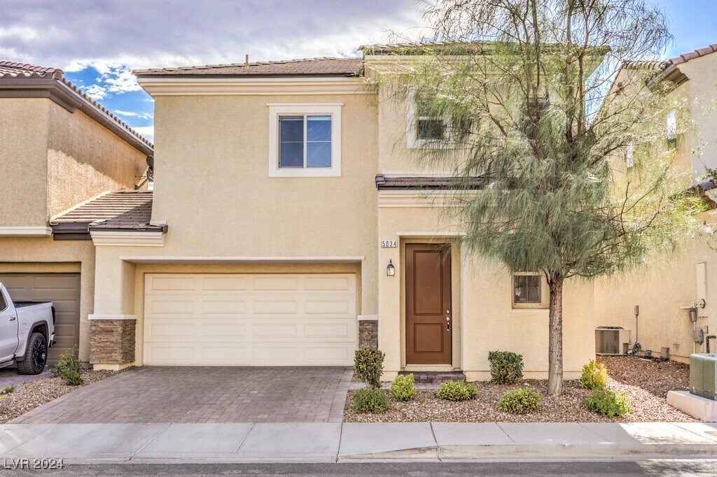 5034 Fiery Sky Ridge St Las Vegas, NV 89148 Alquileres en Las Vegas