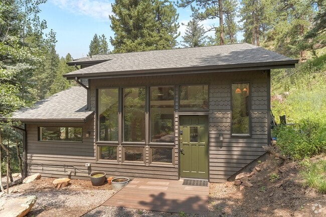 Building Photo - 7020 S Blue Creek Rd
