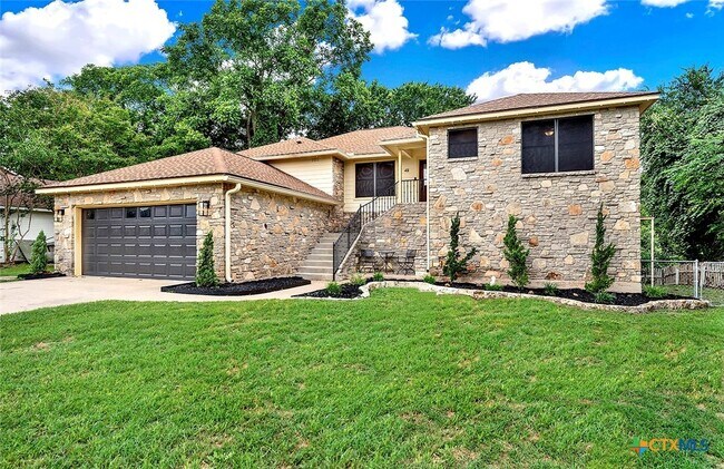 Foto del edificio - 48 River Oak Dr